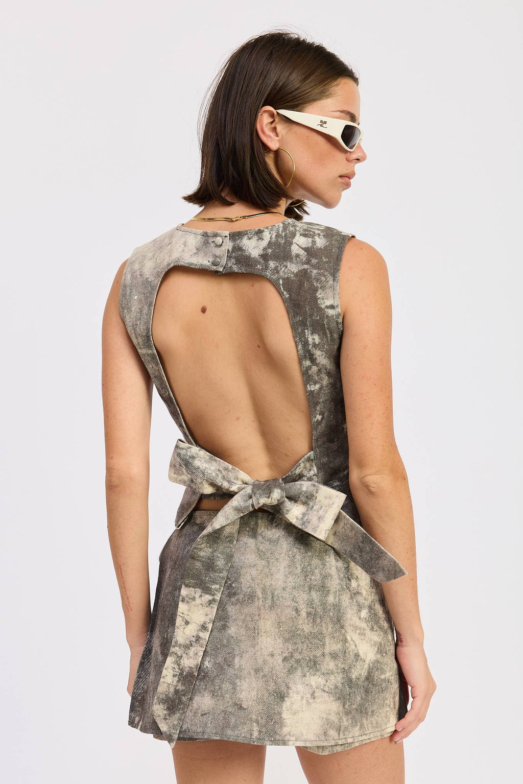 DENIM TANK TOP OPEN BACK TIE