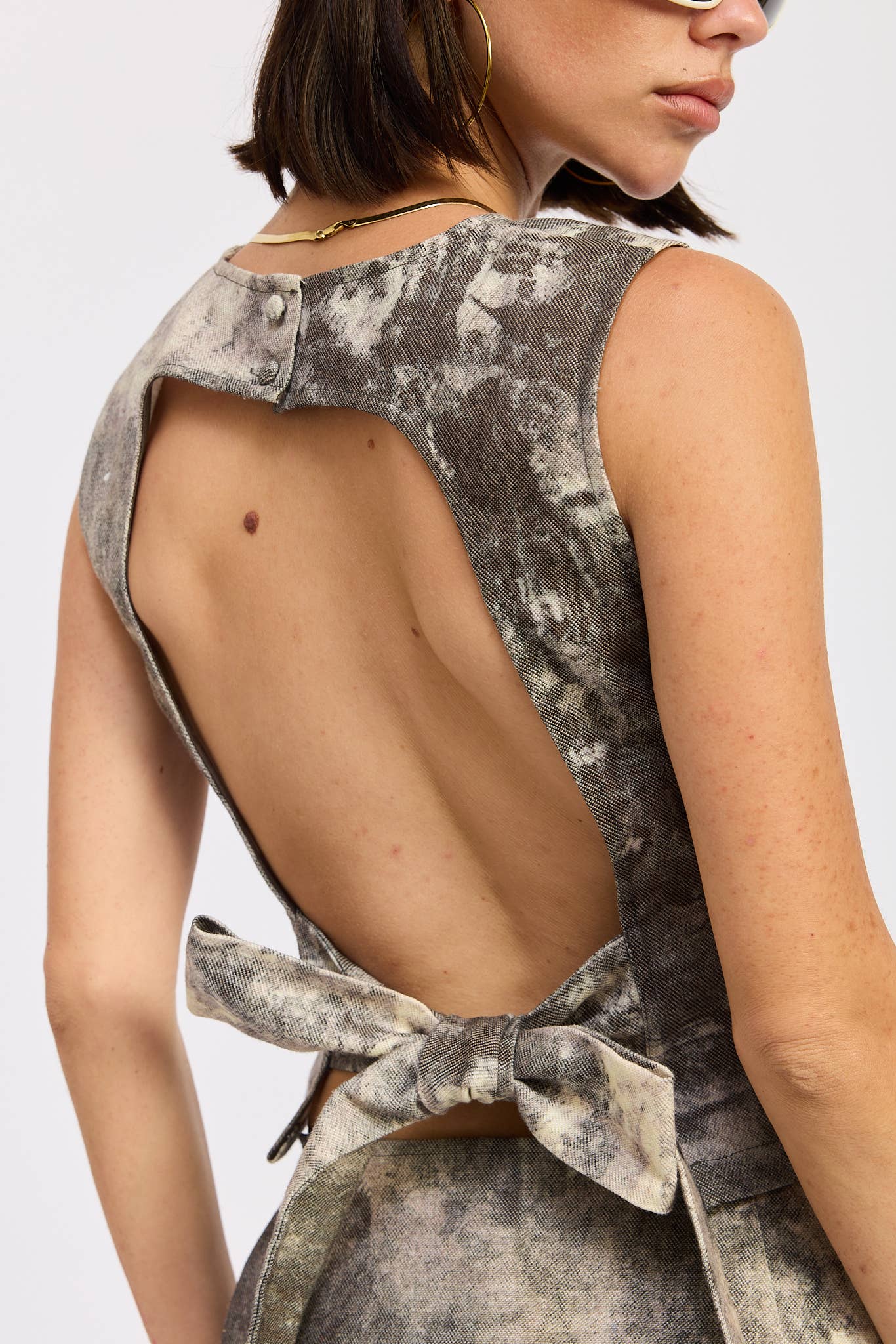 DENIM TANK TOP OPEN BACK TIE